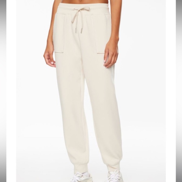 Dynamite Joggers - Picture 2 of 4